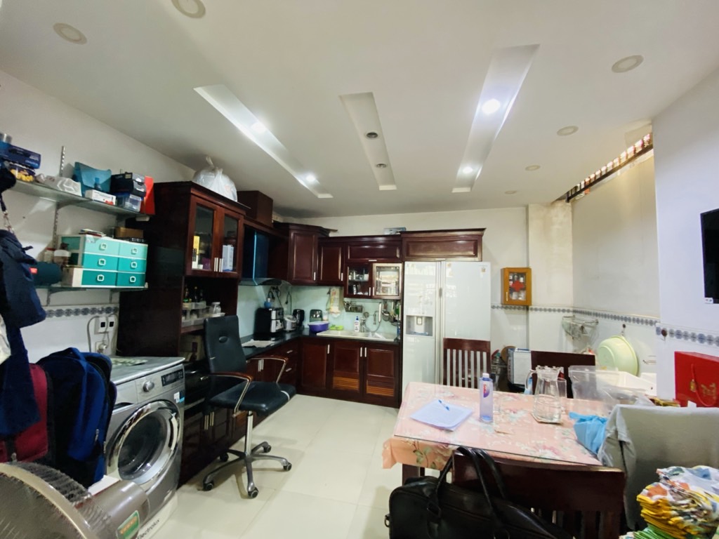 Bán nhà riêng quận 7 đường Trần Văn Khánh 44m2 chỉ 6 tỷ 2